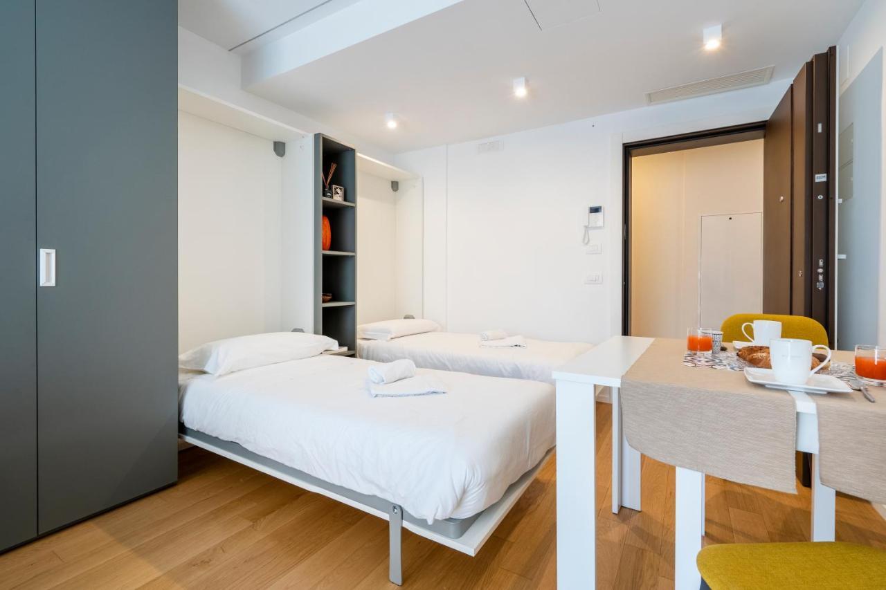 Twelve12 - Universita & Stazione Aparment Bari Eksteriør bilde
