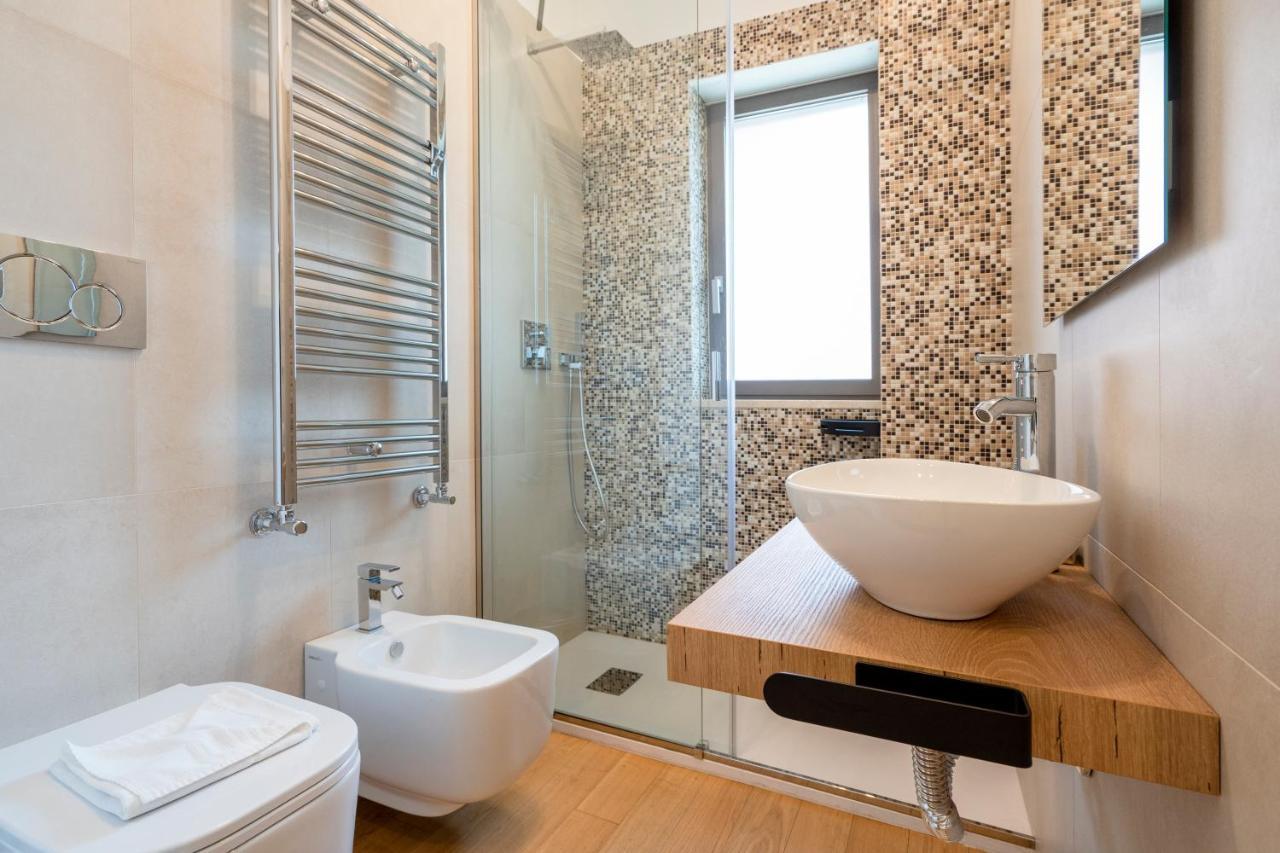 Twelve12 - Universita & Stazione Aparment Bari Eksteriør bilde